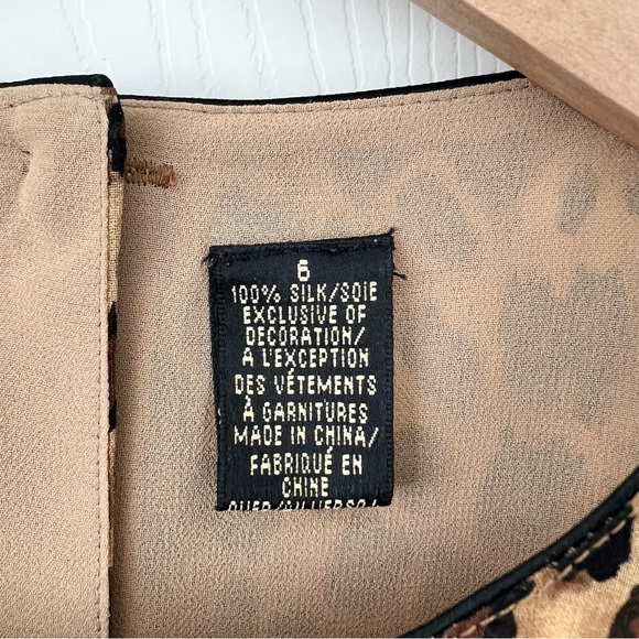 Dana Buchman Silk Leopard Print Blouse Beige Brown Black Animal Print Size 6 - Picture 3 of 7